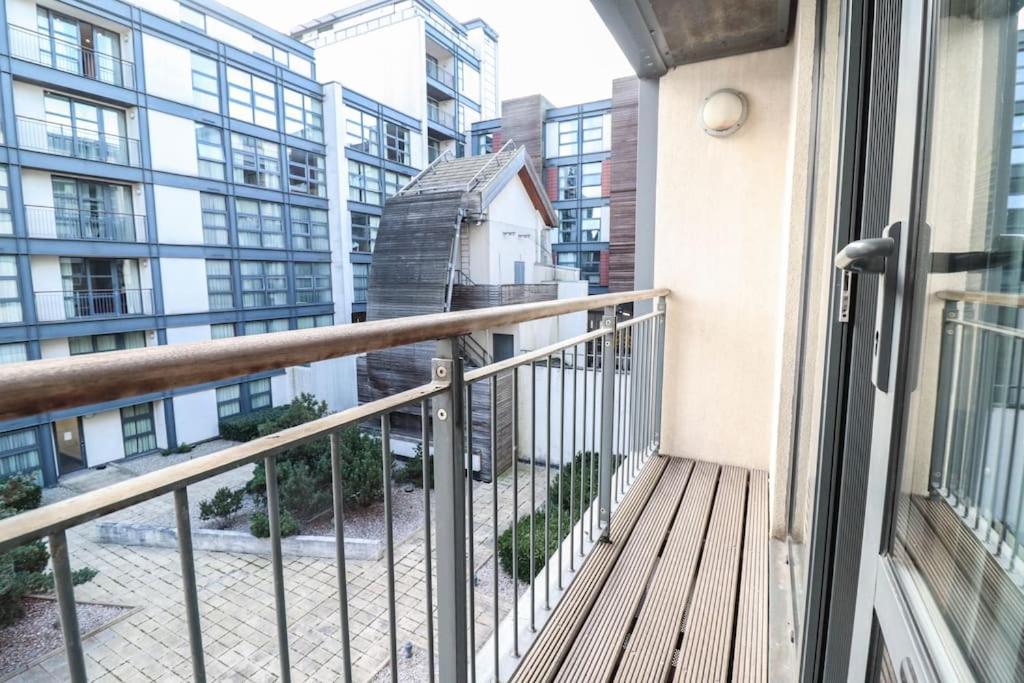 Apartmán Stylish London 1 Bed Flat - 5 Mins From Canary Wharf Exteriér fotografie