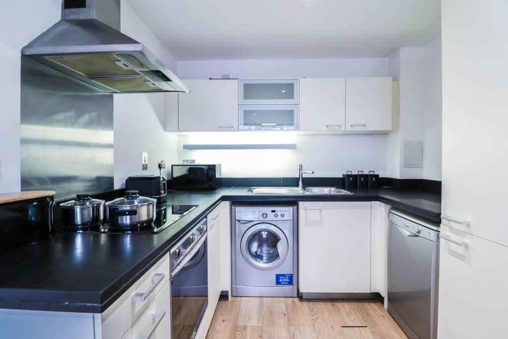 Apartmán Stylish London 1 Bed Flat - 5 Mins From Canary Wharf Exteriér fotografie